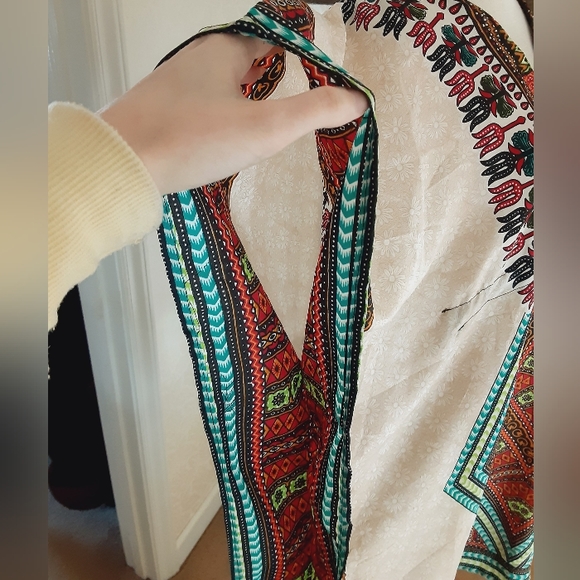 "Made in India" Colorful Floral Cover-up - Picture 5 of 9